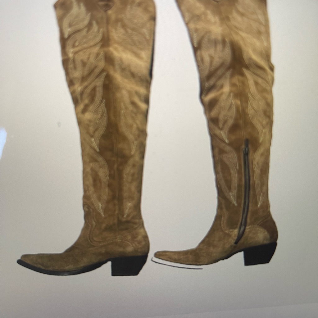 Frye Thigh Boots 7.5 Never Worn, Tag On, Orig $598 Now $498 Now 448.20